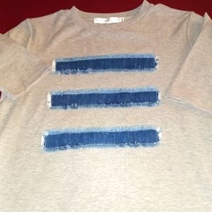 Kids blue/gray shirt